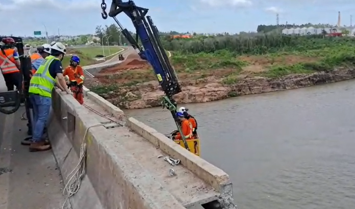 Obras na BR-386/RS alteram o tráfego na ponte do Taquari, entre Estrela e Lajeado Obras na BR-386/RS alteram o tráfego na ponte do Taquari, entre Estrela e Lajeado