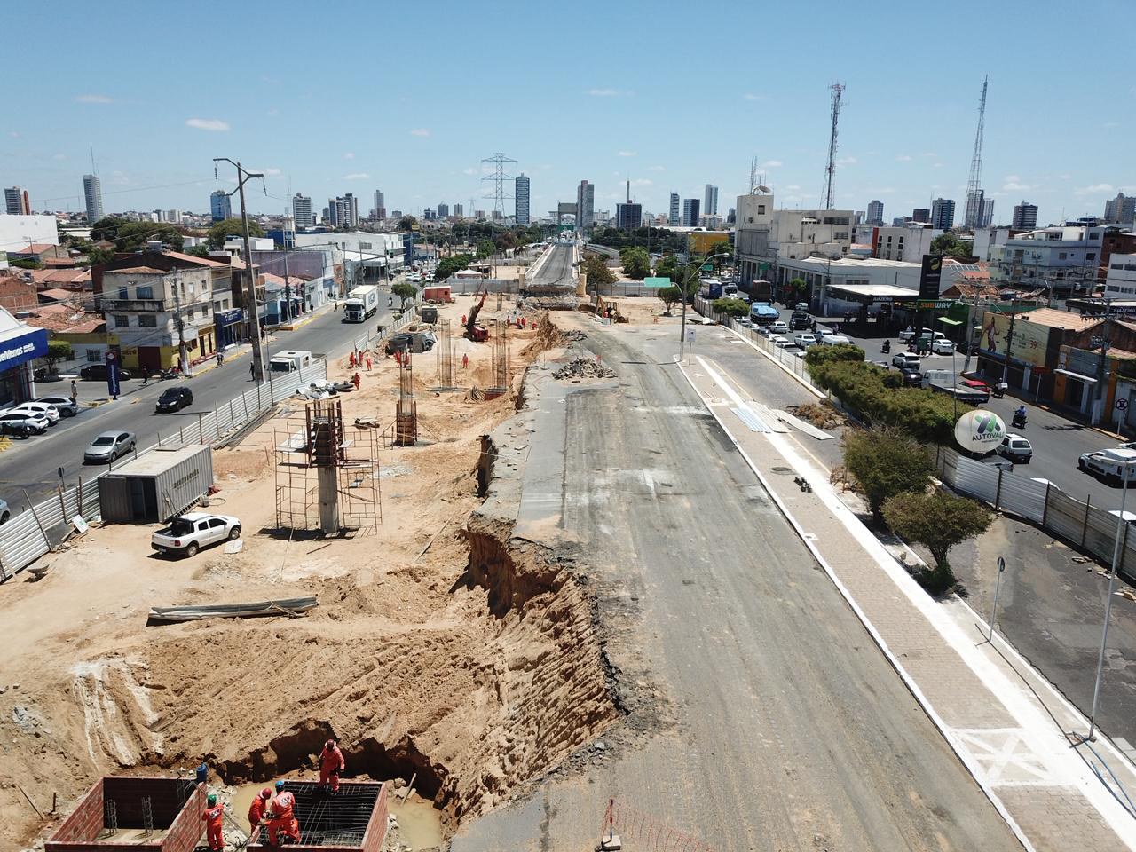 Usuários ganham mais segurança com as obras da Travessia Urbana de Juazeiro, na BR-235/407/BA