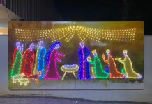 Natal Iluminado do Posto Arco-Íris encanta viajantes na Dutra com maior árvore do Vale do Paraíba Natal Iluminado do Posto Arco-Íris encanta viajantes na Dutra com maior árvore do Vale do Paraíba