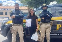 PRF auxilia estudante a chegar na prova do ENEM, após ônibus quebrar