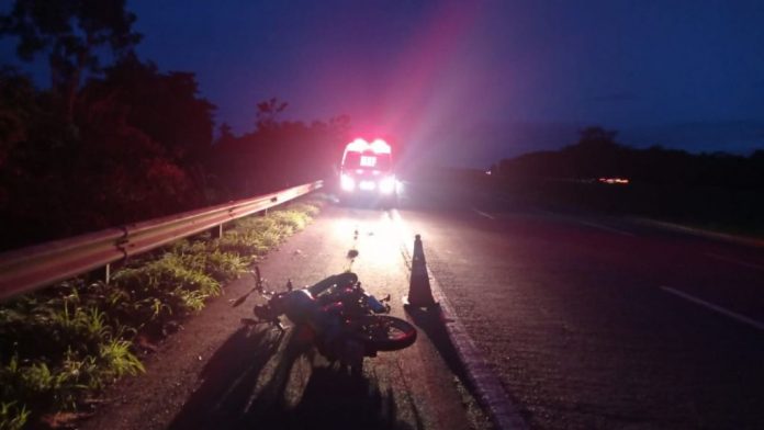 Duas pessoas morrem nas rodovias federais goianas, nesse fim de semana Duas pessoas morrem nas rodovias federais goianas, nesse fim de semana