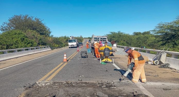 Manutenção reforça a segurança em 78 pontes e pontilhões em BRs da Paraíba