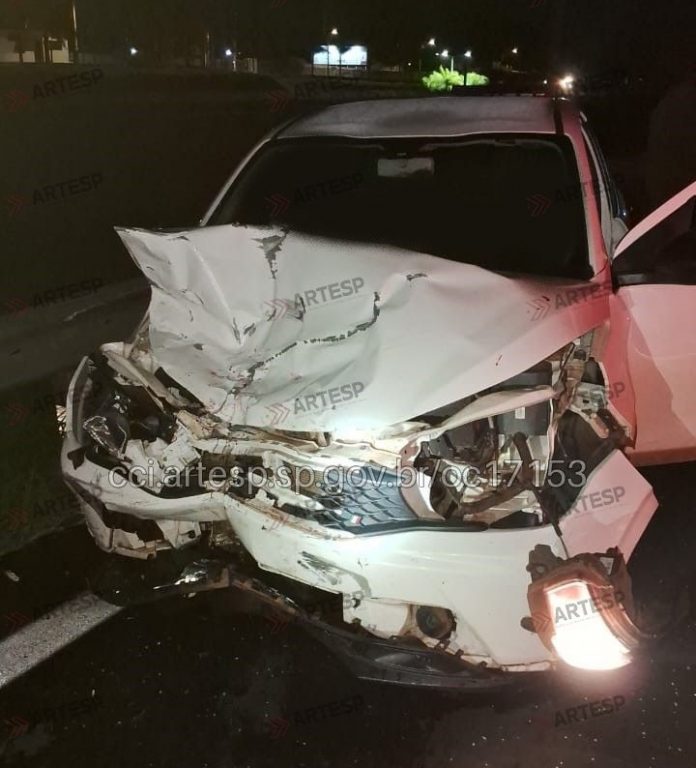 Acidente na SP-310 deixa 1 morto e 3 feridos graves, em Ibaté Acidente na SP-310 deixa 1 morto e 3 feridos graves, em Ibaté