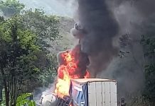 Acidente com carretas na Serra das Araras, na Dutra, interdita pista sentido Rio, em Piraí Acidente com carretas na Serra das Araras na Via Dutra interdita pista sentido Rio, em Piraí