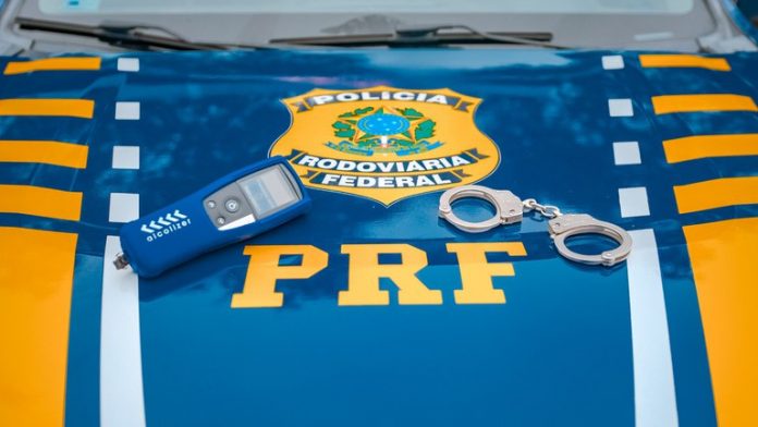 Motoristas e motoqueiro bêbados são presos em rodovias federais no TO, MA, PI e em RO Motoristas e motoqueiro bêbados são presos em rodovias federais no TO, MA, PI e em RO