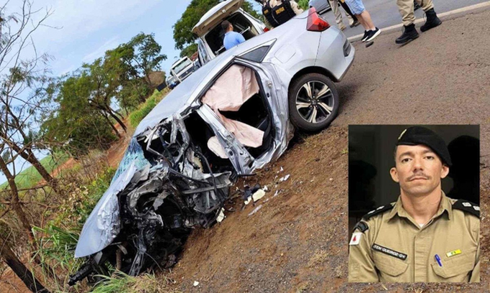 Acidente na BR-364/MG entre camionete e carro deixa idoso e PM mortos