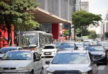 Carros com mais de 20 anos têm isenção de pagamento do IPVA Carros com mais de 20 anos têm isenção de pagamento do IPVA