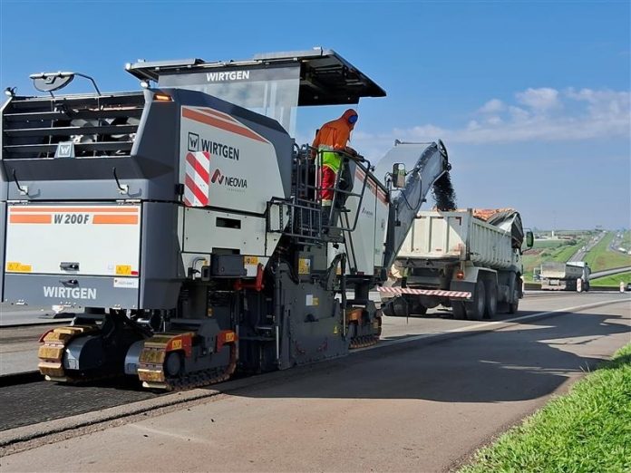 Via Dutra (BR-116) terá recuperação de vários trechos ao longo deste mês Via Dutra (BR-116) terá recuperação de vários trechos ao longo deste mês