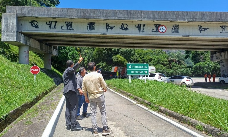 Trecho da Serra de Petrópolis, na BR-040/RJ, deve ter nova base operacional da PRF