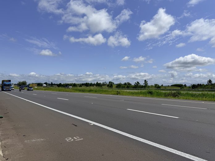 Obras de melhorias no pavimento alteram o tráfego na Freeway (BR-290/RS)