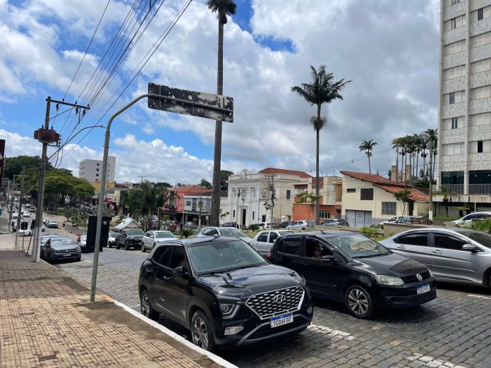 IPVA de veículos com placas final 1 e 2 vence, na próxima segunda (9), em Minas IPVA de veículos com placas final 1 e 2 vence, na próxima segunda (9), em Minas