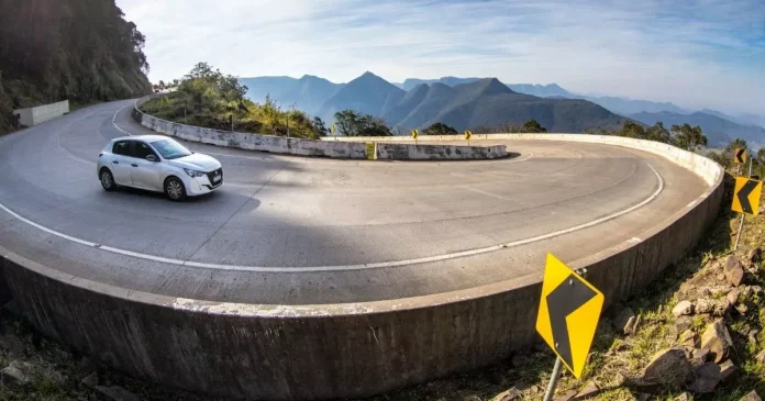 Tráfego na BR-285/SC, trecho da Serra da Rocinha, será alterado, a partir de março Tráfego na BR-285/SC, trecho da Serra da Rocinha, será alterado, a partir de março