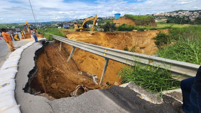 Obras interditam MG-010, nesta sexta-feira (6) e neste sábado (7), em Vespasiano
