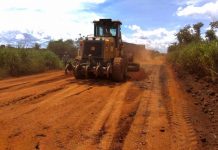 Serviços emergenciais em rodovias do TO garantem trafegabilidade no período de chuvas Serviços emergenciais em rodovias do estado do Tocantins garantem trafegabilidade no período de chuvas, segundo a Ageto.