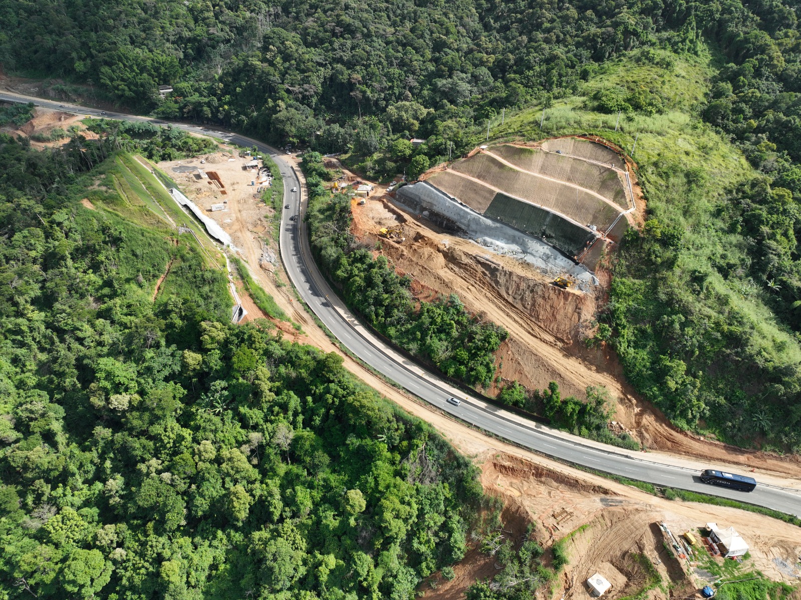 Feriado da Semana Santa altera programação de detonação de rochas na Serra das Araras