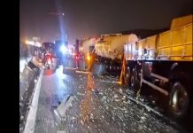 Acidente na BR-101/SC deixa feridos e provoca congestionamento de 20km Acidente na BR-101/SC deixa feridos e provoca congestionamento de 20km
