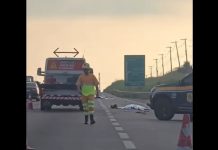 Motoqueiros morrem atropelados na Via Dutra, em São José dos Campos (SP) Motoqueiros morrem atropelados na Via Dutra, em São José dos Campos (SP)