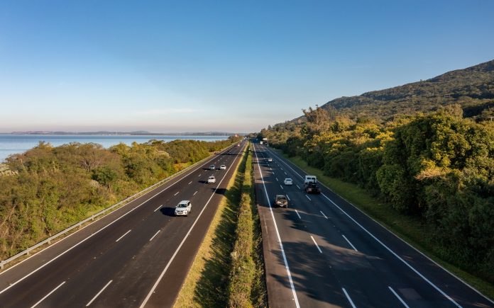 Pavimento da Freeway (BR-290/RS) receberá melhorias, nesta semana Pavimento da Freeway (BR-290/RS) receberá melhorias, nesta semana