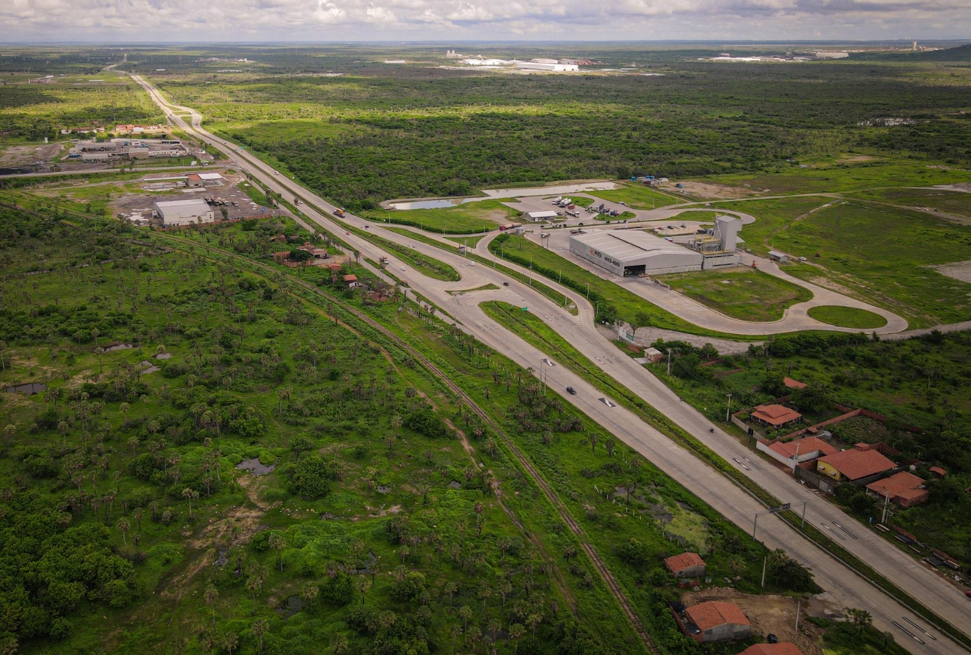 Finalizada a duplicação de 24 quilômetros da BR-222/CE, entre Caucaia e Pecém