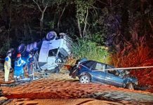 Colisão na BR-262/MG, em Luz, mata três pessoas, entre elas, mãe e filho Colisão na BR-262/MG, em Luz, mata três pessoas, entre elas, mãe e filho