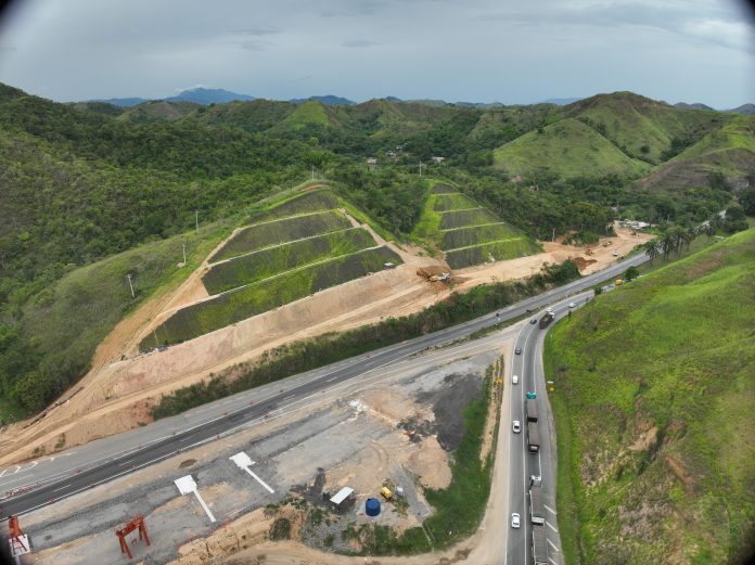 Obras na Serra das Araras, na Dutra, completam 2 anos, e devem ser finalizadas em 2027 Obras na Serra das Araras, na Dutra, completam 2 anos, e devem ser finalizadas em 2027