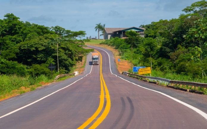 Detonação de rochas interdita totalmente a BR-163/MT, na quarta (22), em Guarantã do Norte