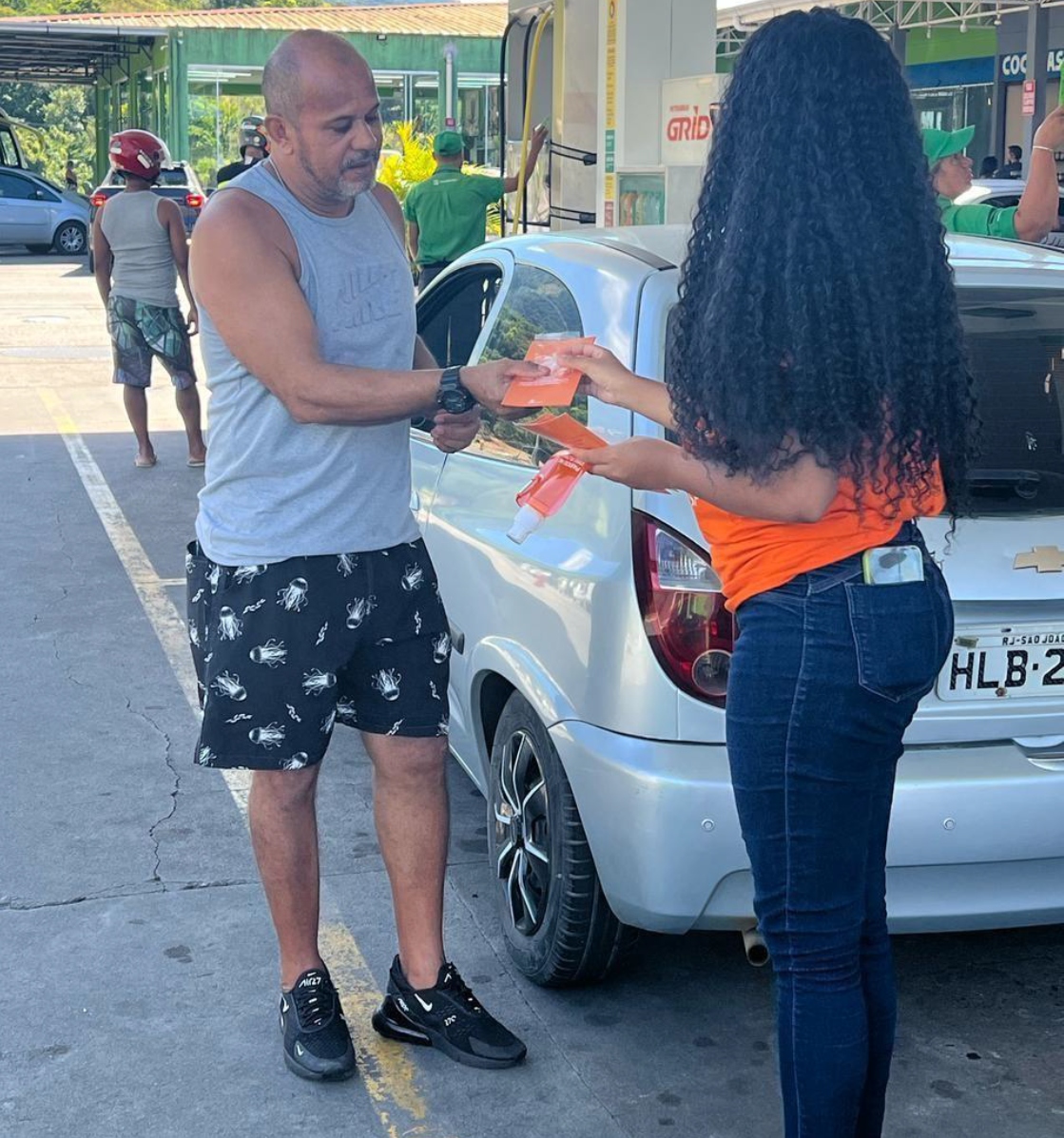 Concessionária faz ações sobre o pedágio free flow na Rio-Santos, durante o feriado de Páscoa