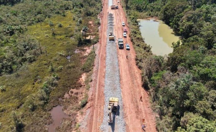 Atenção, motoristas! BR-319/AM tem interdição programada para esta terça (28) Atenção, motoristas! BR-319/AM tem interdição programada para esta terça (28)