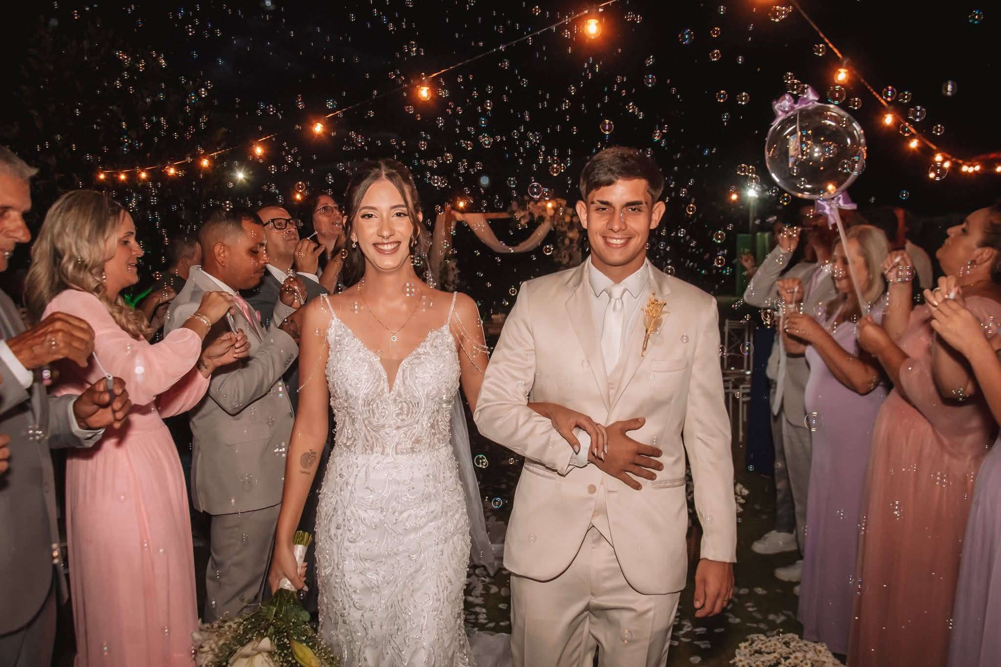 Jovem casal morre na SP-352, em Itapira, após 20 dias do casamento