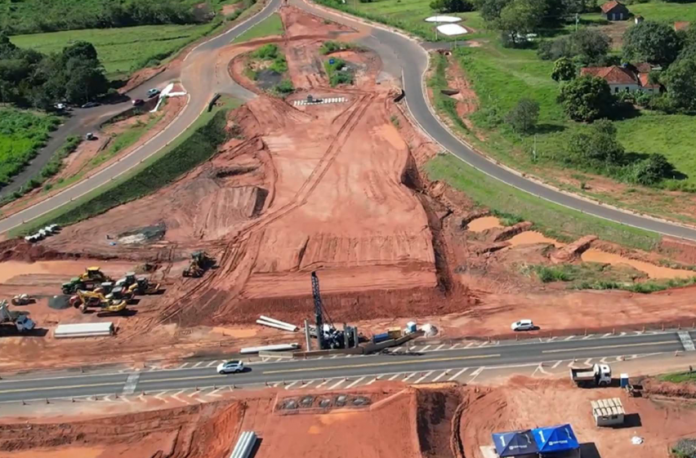 SP-333 terá interdição do tráfego para obras em viaduto, em Pongaí