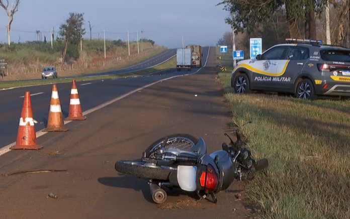 Acidente na SP-333 deixa motoqueiro morto, em Sertãozinho Acidente na SP-333 deixa motoqueiro morto, em Sertãozinho