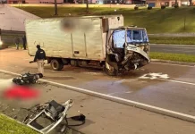 Motoqueiro na contramão morre ao colidir de frente com caminhão na BR-476/PR, em Araucária Motoqueiro na contramão morre ao colidir de frente com caminhão na BR-476/PR, em Araucária