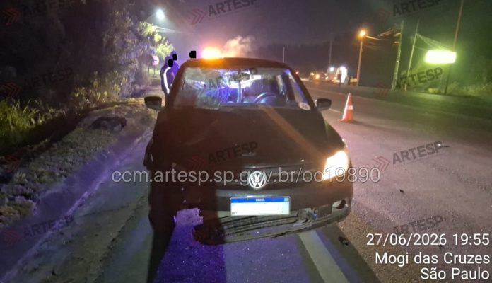 Pedestre morre atropelado na Mogi-Bertioga (SP-098), em Mogi das Cruzes