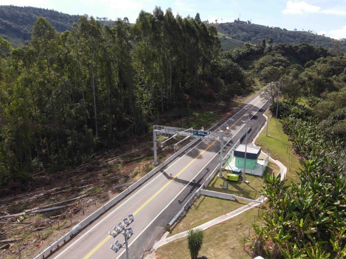 Governo de MG e concessionária orientam usuários sobre regularização de multas e tarifas do free flow Governo de MG e concessionária orientam usuários sobre regularização de multas e tarifas do free flow