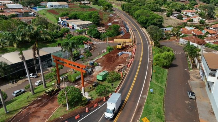 Obras de ampliação da BR-369/PR chegam ao perímetro urbano de Cambará Obras de ampliação da BR-369/PR chegam ao perímetro urbano de Cambará