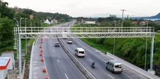 Free Flow avança nas rodovias, mas desafio agora é garantir orientação e segurança aos condutores Free Flow avança nas rodovias, mas desafio agora é garantir orientação e segurança aos condutores