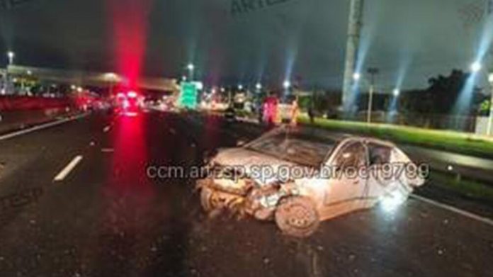 Acidente na Via Anhanguera deixa 2 mortos e 1 ferido grave, em Americana (SP)