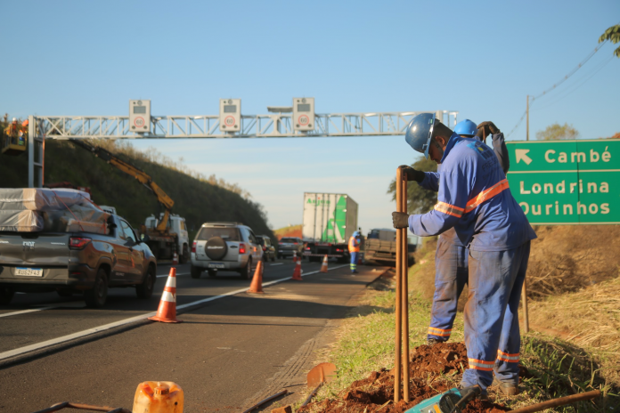 Serviços de manutenção alteram o tráfego em rodovias distintas no Paraná