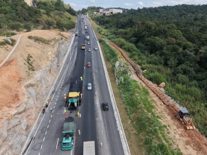 Detonação de rochas altera o tráfego na Lívio Tagliassachi (SPA-053/280), terça (16), em São Roque