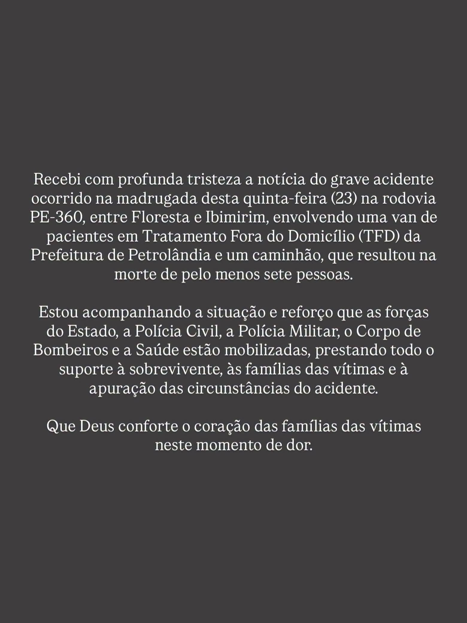 Sete pessoas morrem em acidente na PE-360 envolvendo van com pacientes de Petrolândia
