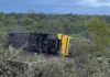 Morre a 3ª vítima de acidente com ônibus na CE-456, em Canindé Morre a 3ª vítima de acidente com ônibus na CE-456, em Canindé