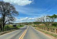 Rodovia de Guaxupé (MG), BR-146, recebe serviços de melhorias e manutenção, nesta semana, em vários trechos.