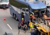 Acidente, entre ônibus e carreta, na Via Dutra provoca lentidão na região de Arujá (SP) Acidente, entre ônibus e carreta, na Via Dutra provoca lentidão na região de Arujá (SP)