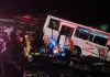 Acidente na BR-163/MS, entre cegonha e ônibus, deixa 26 feridos, em São Gabriel do Oeste Acidente na BR-163/MS, entre cegonha e ônibus, deixa 26 feridos, em São Gabriel do Oeste