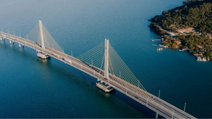 Interdição da Ponte Anita Garibaldi, na BR-101/SC, segue com operação ininterrupta, em Laguna Interdição da Ponte Anita Garibaldi, na BR-101/SC, segue com operação ininterrupta, em Laguna
