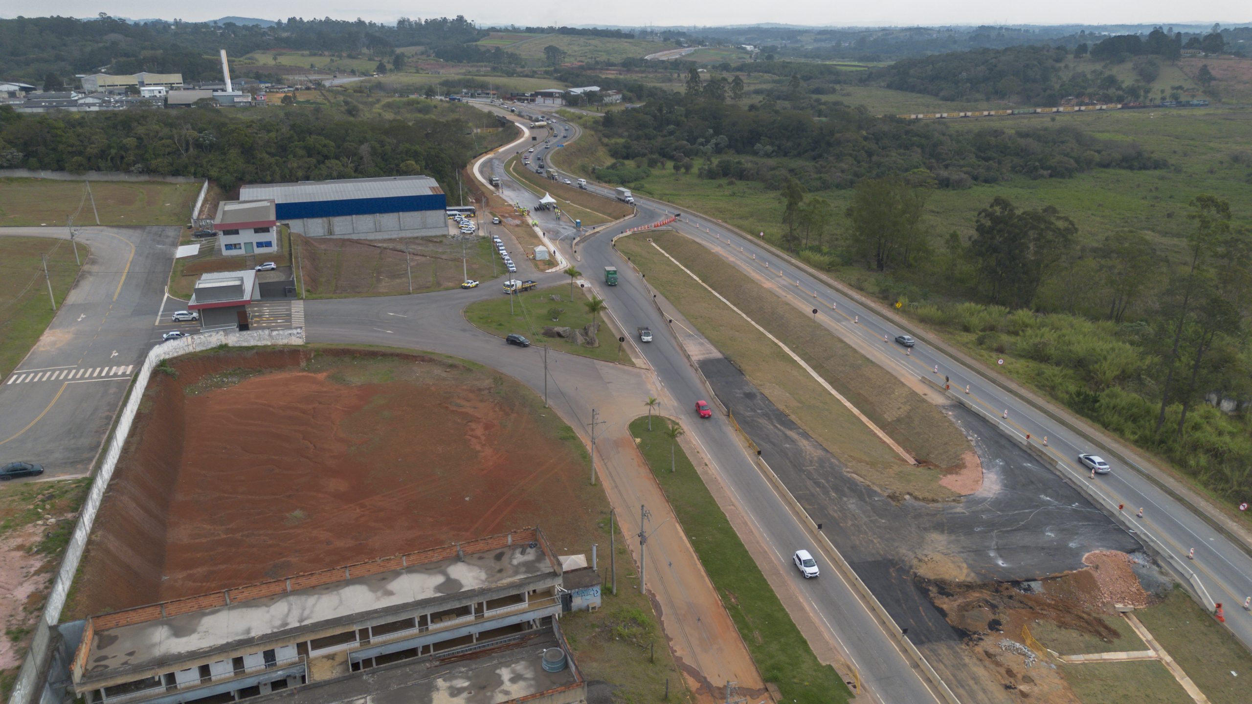 Duplicação da Bunjiro Nakao (SP-250) altera o tráfego entre Cotia, Vargem Grande Paulista e Ibiúna