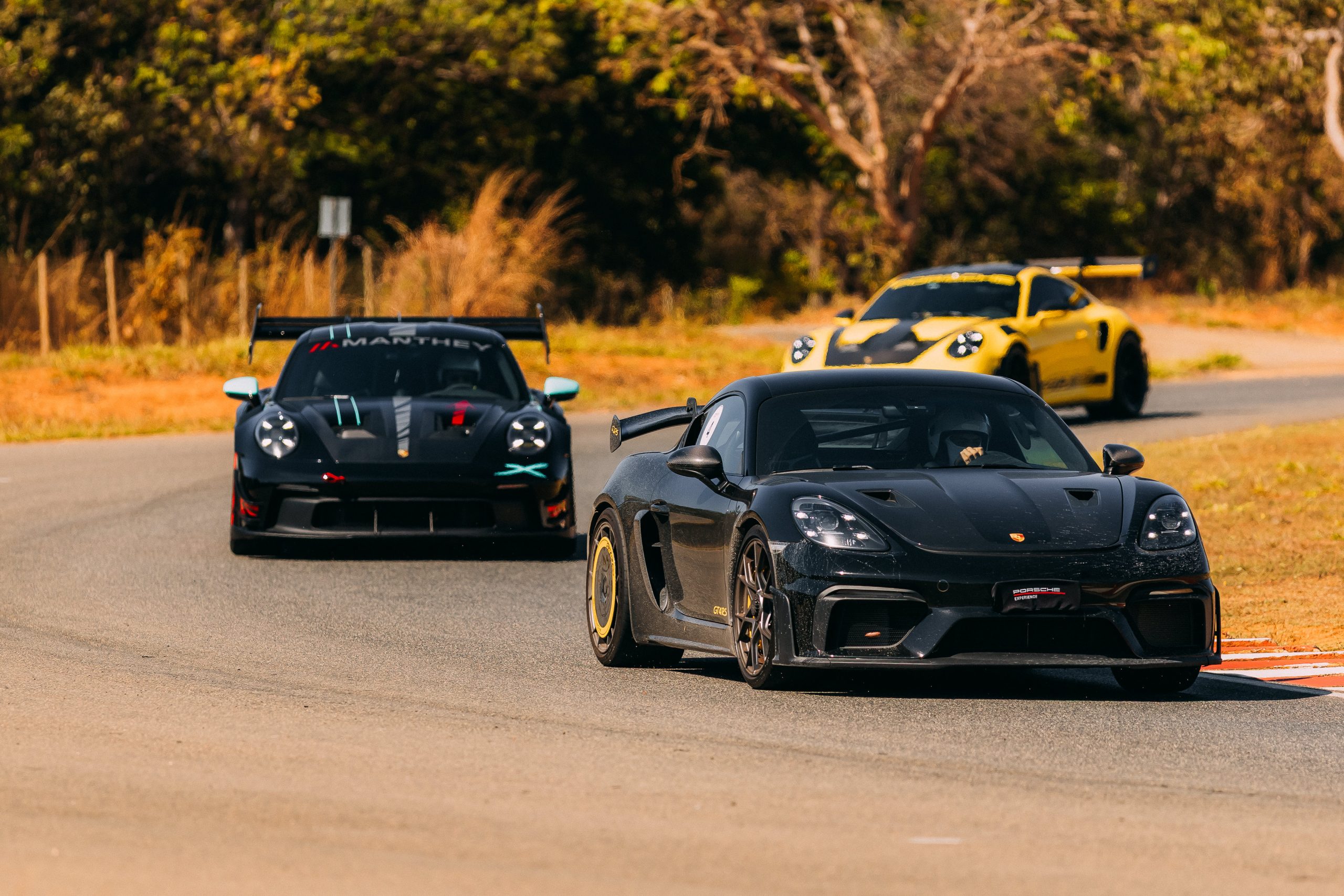 Porsche Track Experience reúne proprietários de BH e Salvador, em Curvelo (MG)