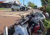 Acidente entre motocicleta e carro deixa mulher morta e três feridos na SC-A101F, em Laguna Acidente entre motocicleta e carro deixa mulher morta e três feridos na SC-A101F, em Laguna