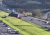 Choque entre carretas na Bandeirantes deixa caminhoneiros feridos gravemente, em Itupeva (SP) Choque entre carretas na Bandeirantes deixa caminhoneiros feridos gravemente, em Itupeva (SP)