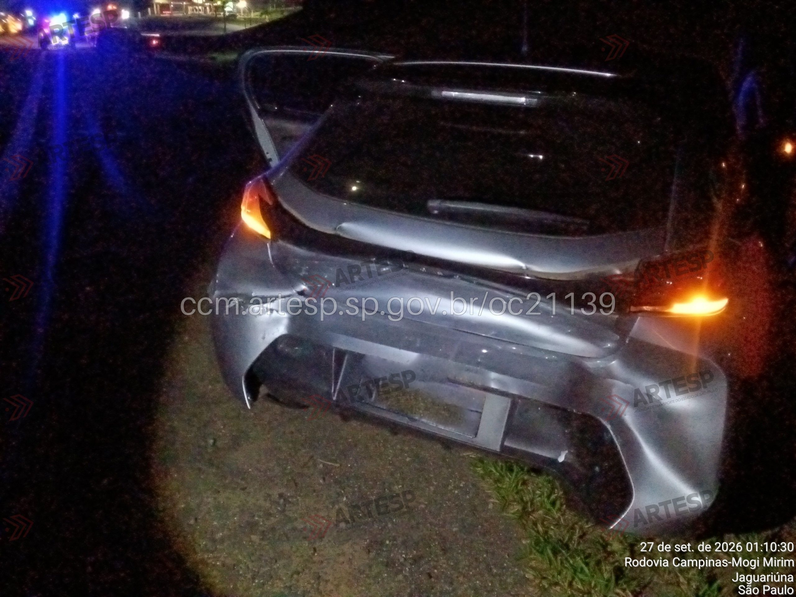 Engavetamento com cinco veículos na SP-340 deixa feridos, em Jaguariúna